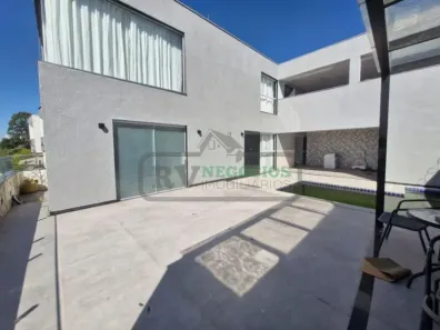 Casa com 3 Quartos à venda, 400m² no Bom Clima, Juiz de Fora