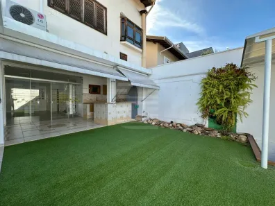 Casa de Condomínio com 3 Quartos à venda, 292m² no Roncáglia, Valinhos