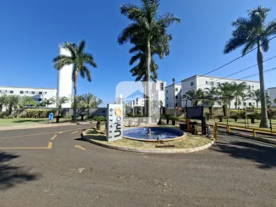 Apartamento com 2 Quartos para alugar, 44m² no Gávea, Uberlândia