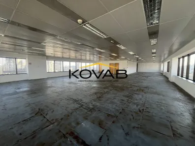 Sala Comercial para alugar, 383m² no Pinheiros, São Paulo