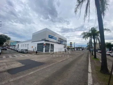 Ponto Comercial para alugar, 1312m² no Floresta, Porto Alegre