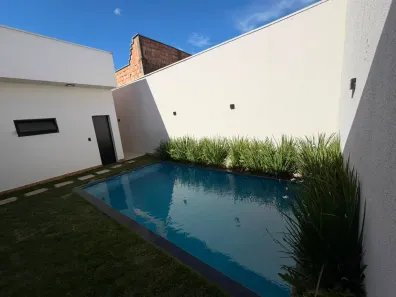Casa com 3 Quartos à venda, 228m² no Centro, Araxá