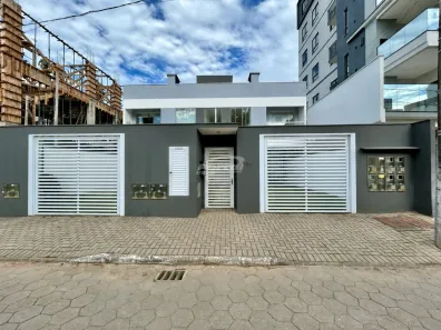 Apartamento com 2 Quartos para alugar, 65m² no Itacolomi, Balneário Piçarras