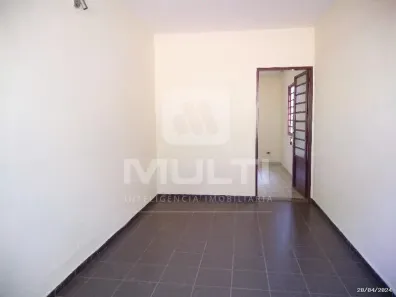 Casa com 3 Quartos à venda, 97m² no Jaraguá, Uberlândia