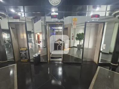 Sala Comercial com 1 Quarto para alugar, 60m² no Centro, Uberlândia