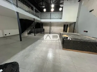 Prédio Comercial para alugar, 727m² no Santo Antônio, São Caetano do Sul