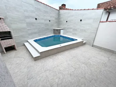Casa com 3 Quartos à venda, 154m² no Solemar, Praia Grande