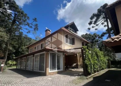 Casa de Condomínio com 3 Quartos à venda, 219m² no Vila Suzana, Canela