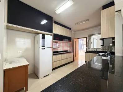 Casa com 3 Quartos para alugar, 106m² no Jardim Itália II, Maringá