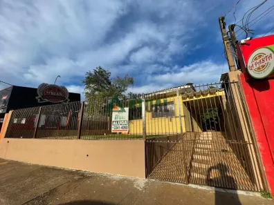 Casa com 3 Quartos para alugar, 80m² no Igapó, Londrina
