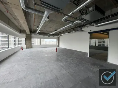 Sala Comercial para alugar, 202m² no Parque Industrial Tomas Edson, São Paulo