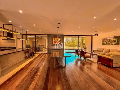 Casa de Condomínio com 4 Quartos à venda, 360m² no Vila Vianna, Cotia