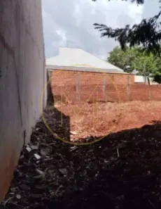 Lote/Terreno à venda, 320m² no Conjunto Habitacional Sol Nascente, Maringá