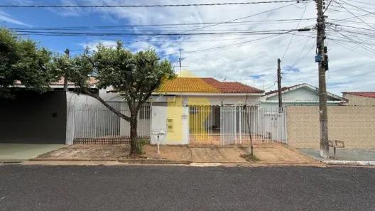 Casa com 3 Quartos à venda, 240m² no Jardim Marajó, São José do Rio Preto