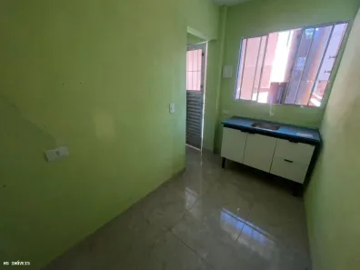 Casa com 1 Quarto para alugar, 40m² no Jardim São Domingos, Guarulhos