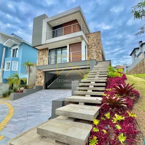 Casa com 3 Quartos à venda, 220m² no Centro, Gravataí