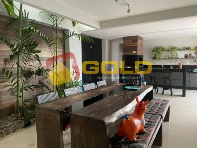 Casa com 4 Quartos à venda, 380m² no Morada da Colina, Uberlândia