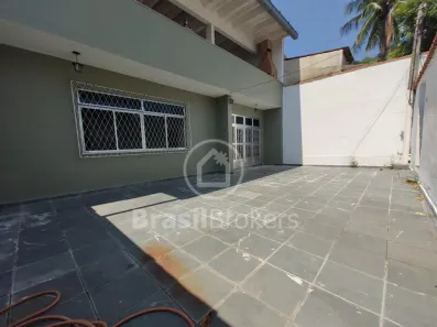 Casa com 2 Quartos à venda, 132m² no Vila Valqueire, Rio de Janeiro