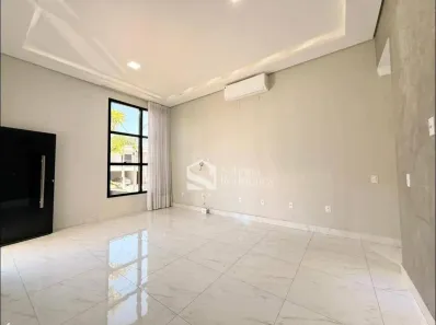 Casa de Condomínio com 3 Quartos para alugar, 150m² no Jardim Mantova, Indaiatuba