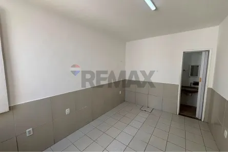 Casa com 2 Quartos para alugar, 200m² no Sapiranga-Coité, Fortaleza