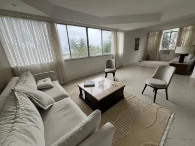 Apartamento com 2 Quartos para alugar, 140m² no Barra da Tijuca, Rio de Janeiro