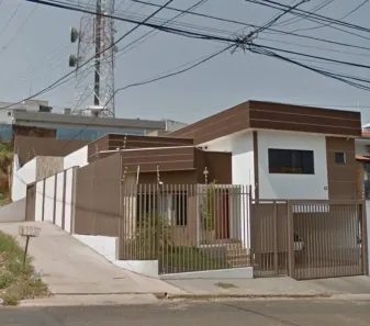 Sobrado com 3 Quartos para alugar, 300m² no Areão, Cuiabá