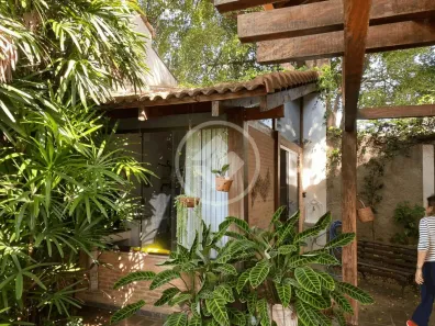 Casa com 4 Quartos à venda, 250m² no Saraiva, Uberlândia