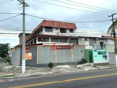 Casa com 29 Quartos à venda, 750m² no Piratininga, Niterói