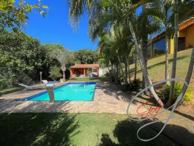 Casa com 4 Quartos à venda, 350m² no Chácara Santa Lúcia, Carapicuíba