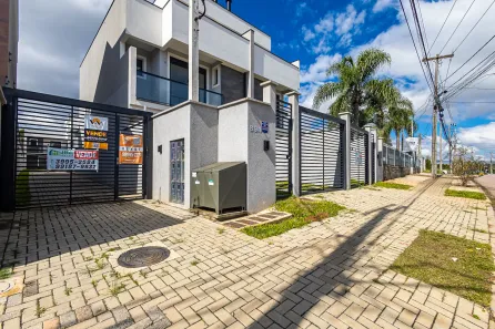 Sobrado com 3 Quartos à venda, 234m² no Santa Felicidade, Curitiba