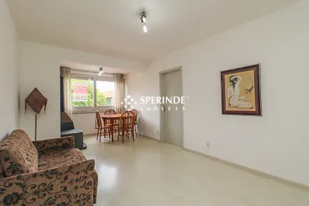 Apartamento com 2 Quartos para alugar, 70m² no Santo Antônio, Porto Alegre