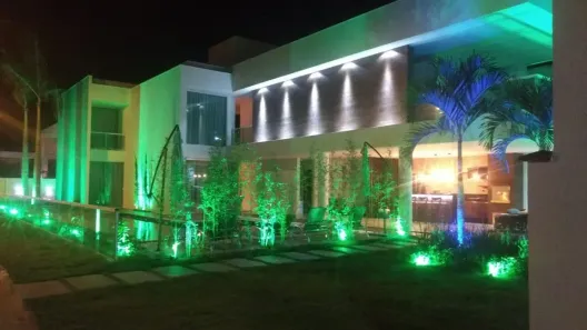 Casa de Condomínio com 5 Quartos à venda, 480m² no Guarajuba (Monte Gordo), Camaçari