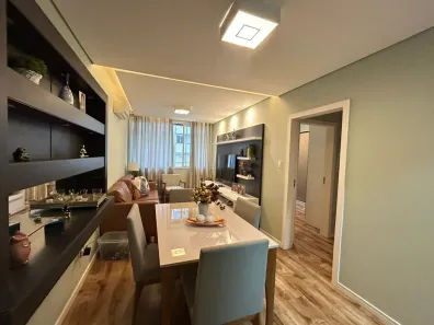 Apartamento com 2 Quartos à venda, 72m² no Centro, Florianópolis