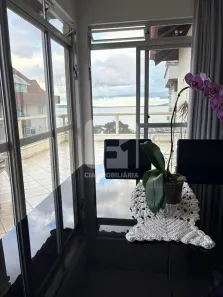 Apartamento com 2 Quartos à venda, 114m² no Coqueiros, Florianópolis