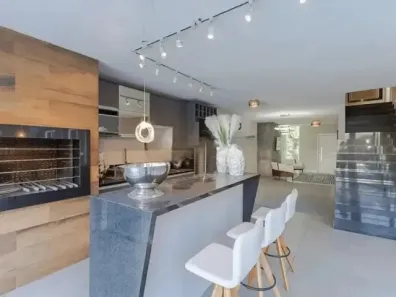 Casa de Condomínio com 3 Quartos para alugar, 360m² no Hípica, Porto Alegre