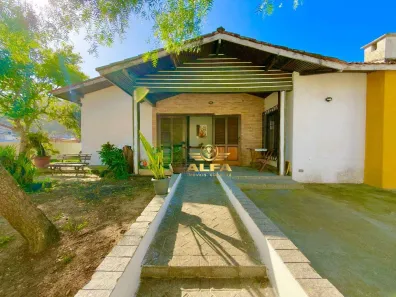 Casa com 3 Quartos à venda, 168m² no Enseada, Guarujá