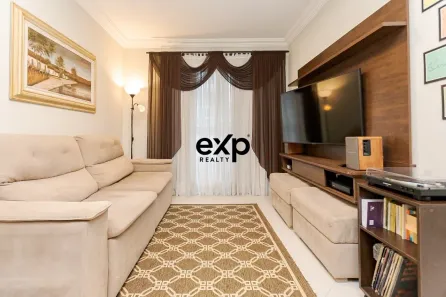 Apartamento com 2 Quartos à venda, 58m² no Uberaba, Curitiba
