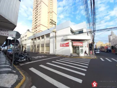 com 5 Quartos à venda, 2069m² no Centro, Presidente Prudente