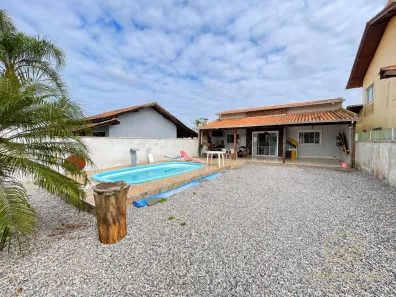 Casa com 3 Quartos à venda, 267m² no Salinas, Balneário Barra do Sul