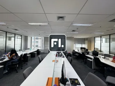Sala Comercial para alugar, 633m² no Vila Olímpia, São Paulo