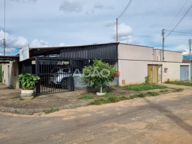 Casa com 2 Quartos à venda, 300m² no Residencial Forteville Extensão, Goiânia