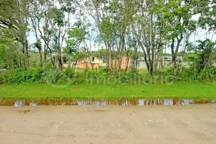 Lote/Terreno à venda, 770m² no Jardim Sao Luis, Peruíbe