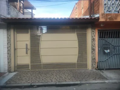 Casa com 2 Quartos à venda, 100m² no Vila Lúcia, Poá