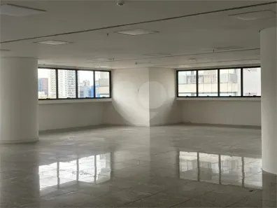 Sala Comercial para alugar, 280m² no Liberdade, São Paulo