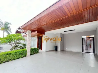 Casa de Condomínio com 5 Quartos para alugar, 330m² no Urbanova, São José dos Campos