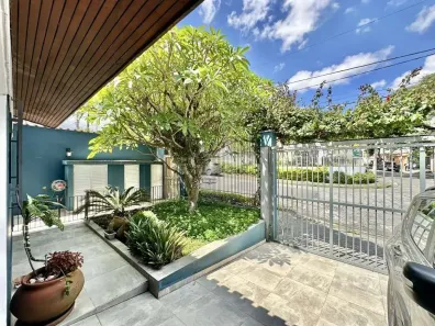 Sobrado com 4 Quartos à venda, 228m² no Jardim Jussara, São Paulo