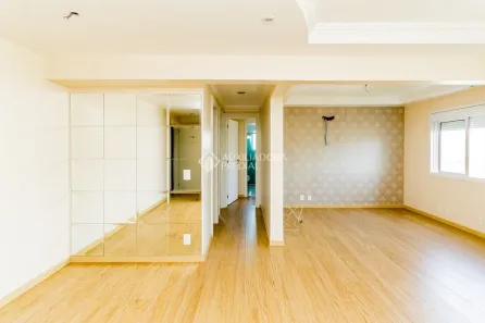Apartamento com 2 Quartos para alugar, 79m² no Jardim Carvalho, Porto Alegre