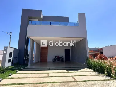 Casa de Condomínio com 3 Quartos à venda, 165m² no Residencial Villa Segura, Montes Claros