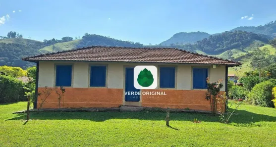 Casa com 3 Quartos à venda, 250m² no Paiol Grande, São Bento do Sapucaí