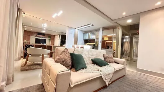 Casa de Condomínio com 4 Quartos à venda, 195m² no Umuarama, Uberlândia